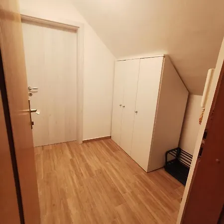 Apartma Lina, Encijan D-38 Bohinji-tó