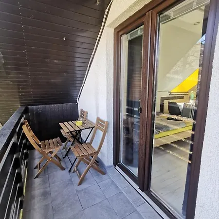 Apartma Lina, Encijan D-38 * 博希尼