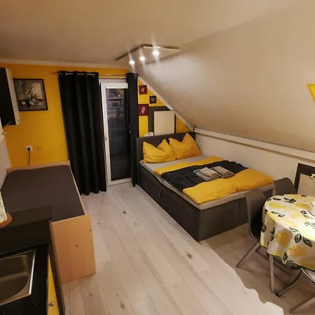 Apartma Lina, Encijan D-38 Daire