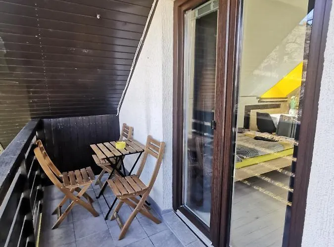 Apartma Lina, Encijan D-38 * 博希尼