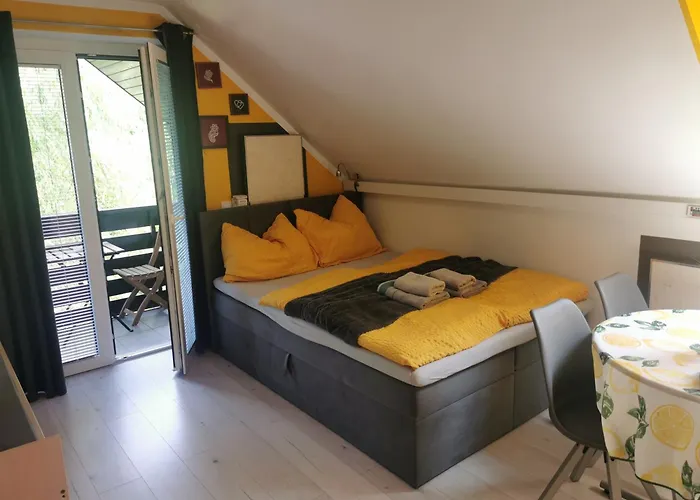 公寓 Apartma Lina, Encijan D-38